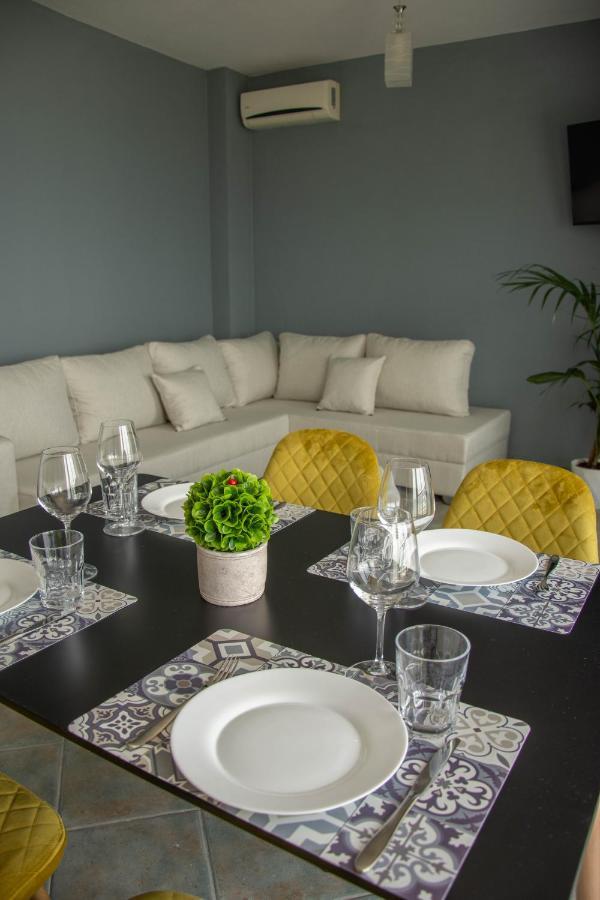 Wave Beachfront Apartments Δυρράχιο Εξωτερικό φωτογραφία