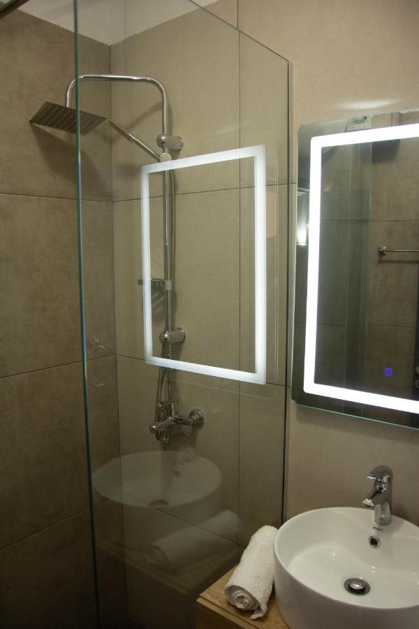 Wave Beachfront Apartments Δυρράχιο Εξωτερικό φωτογραφία