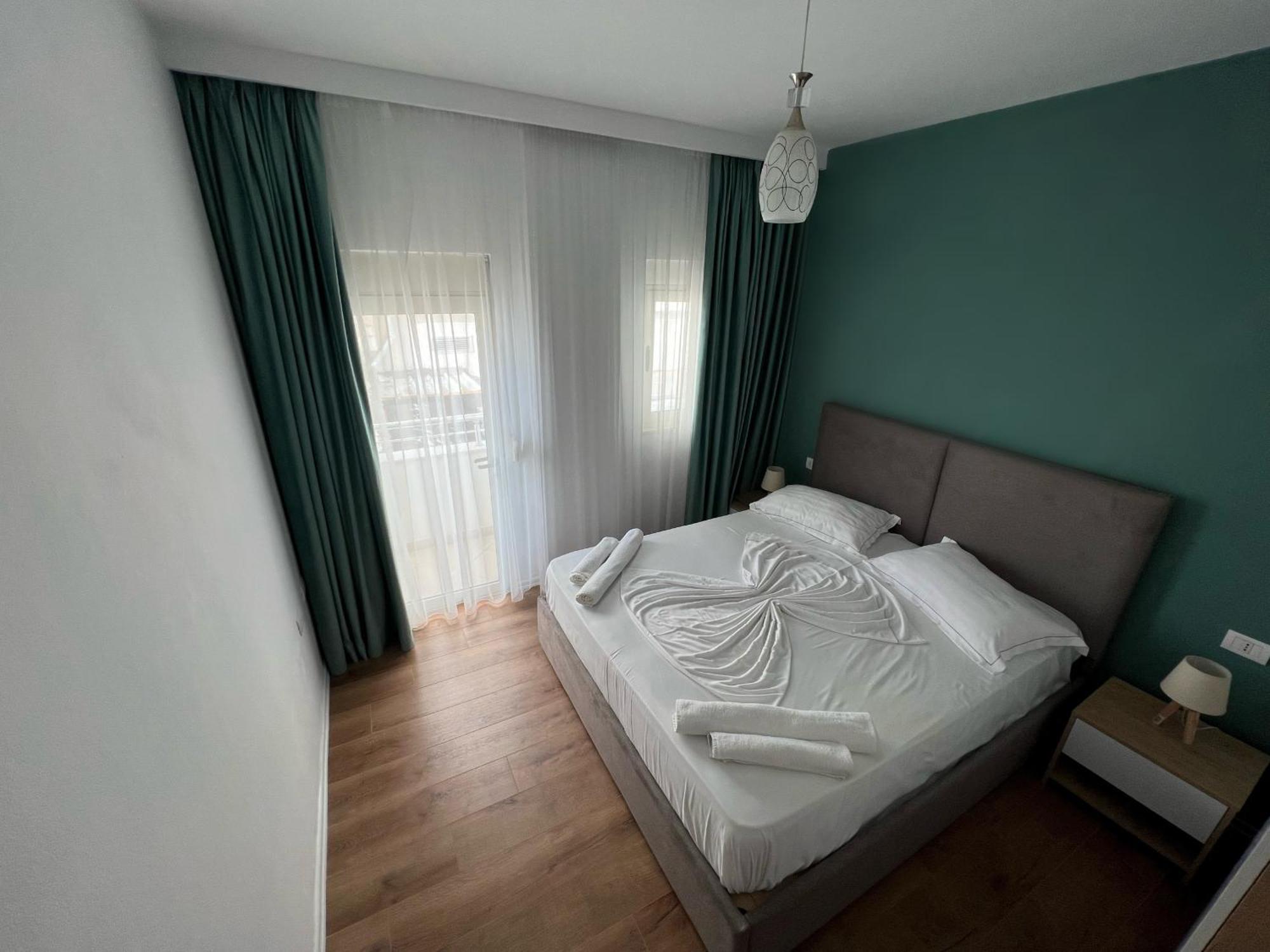 Wave Beachfront Apartments Δυρράχιο Εξωτερικό φωτογραφία