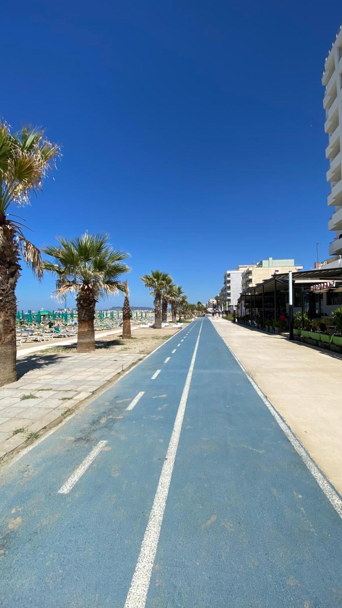 Wave Beachfront Apartments Δυρράχιο Εξωτερικό φωτογραφία